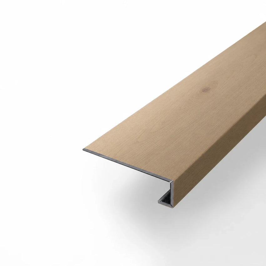 Signature TruePlank™  Square Nosing